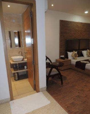 Hotel Jps Residency